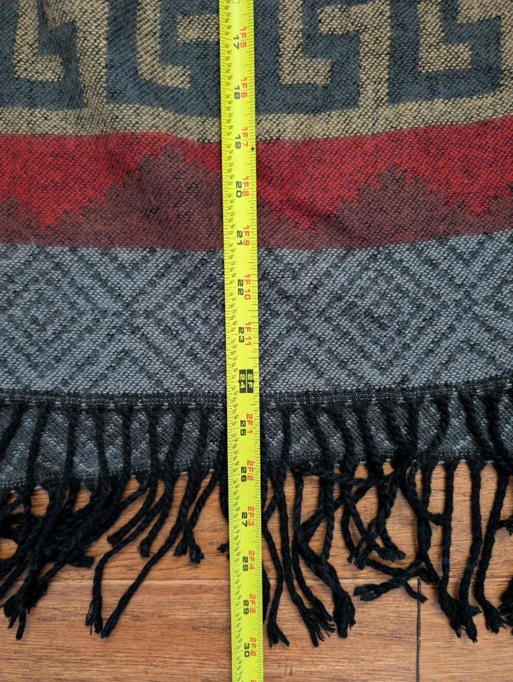 NWT Hollister Women's Red and Gray Geometric Fringe Poncho Size Medium/Large